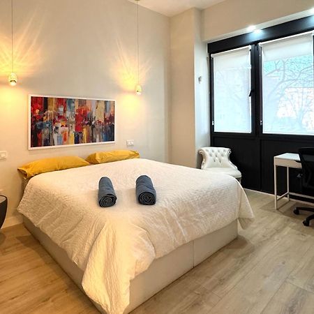 Luxury Suite Wifi Ac Servicios En La Puerta Madrid Exterior photo